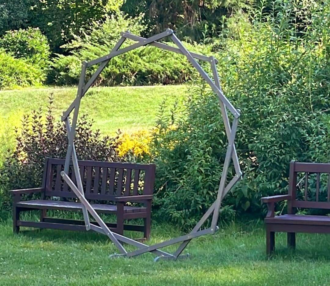 Ceremonijos arka (medinis karkasas)